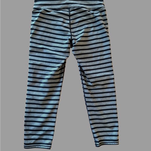Athleta striped‎ workout leggings Sz Small - Picture 3 of 5